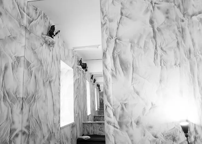 Hart & Art Gallery Vandrarhem